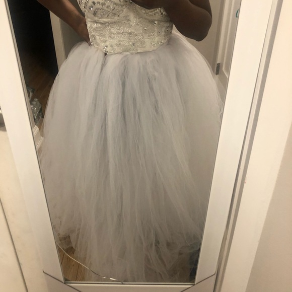 Extravagant long white Princess 👸 Tutu skirt - Picture 2 of 7